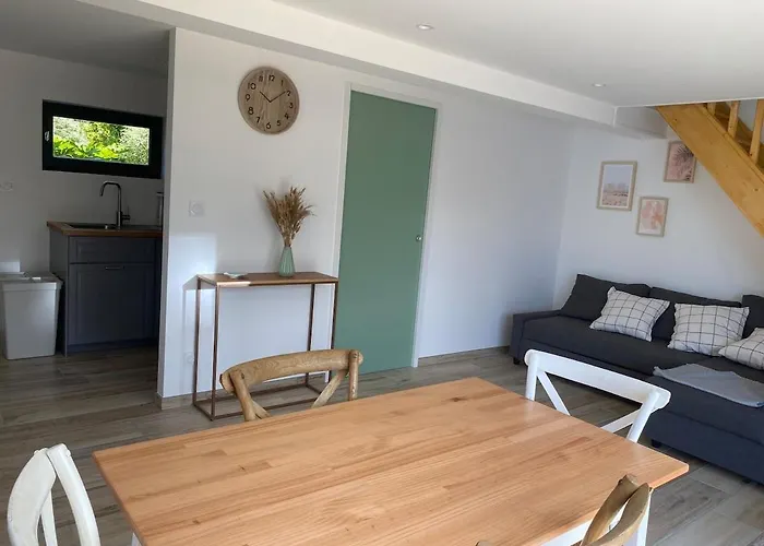 Petite Maison Proche בית נופש *